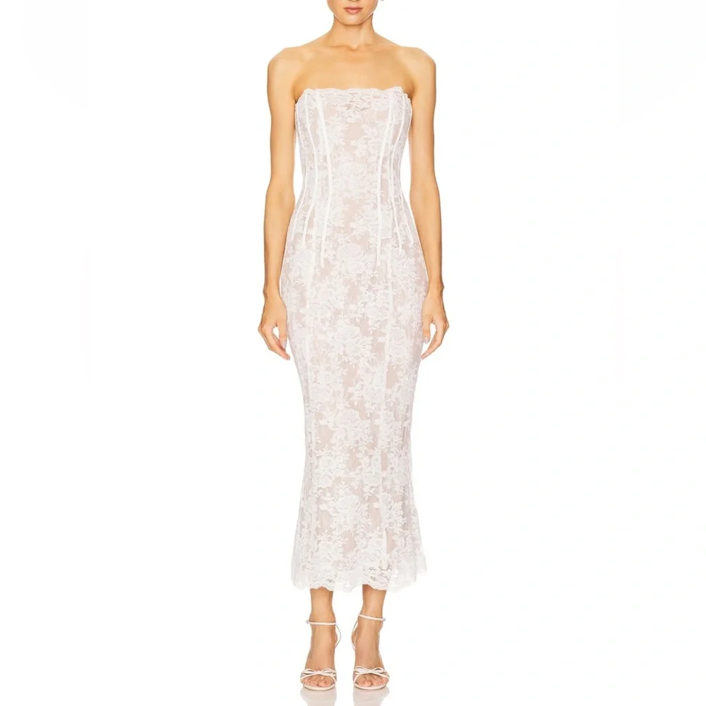 V. Chapman Strapless White Lace Column Dress - Picture 1 of 3
